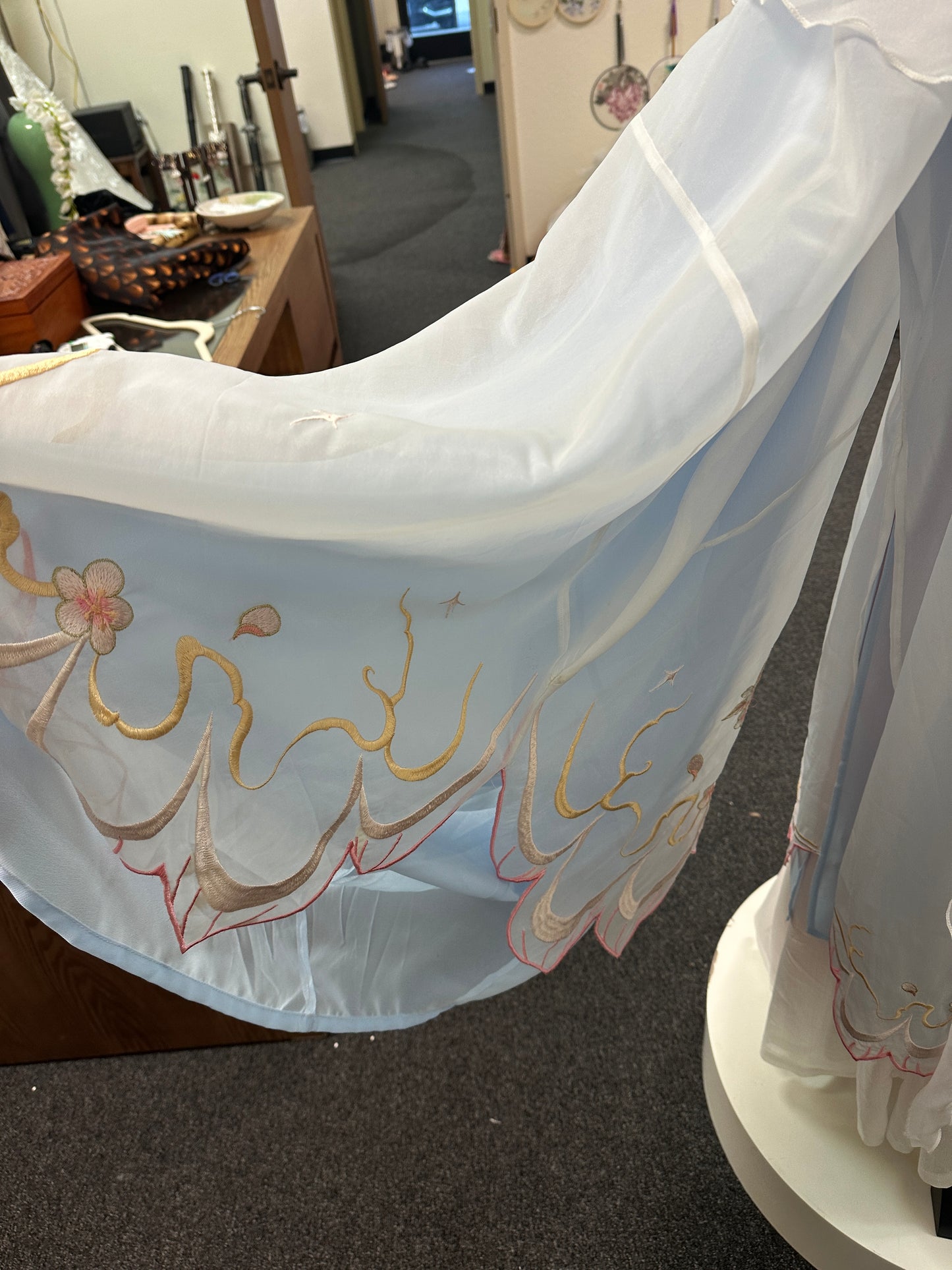 唐制-诃子裙 春未晚 Spring Yet to Fade