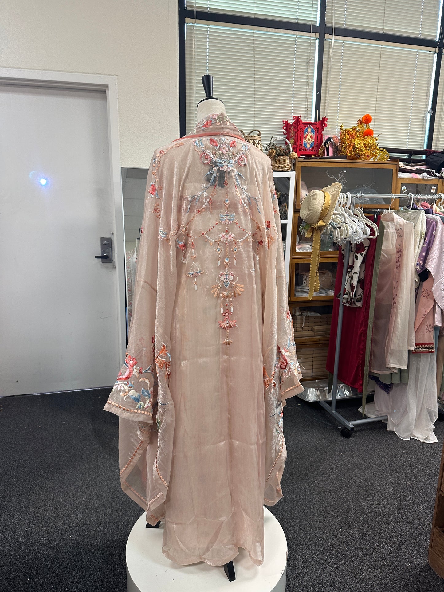 唐制-诃子裙 应怜萱草 Tender Hearts for Daylilies